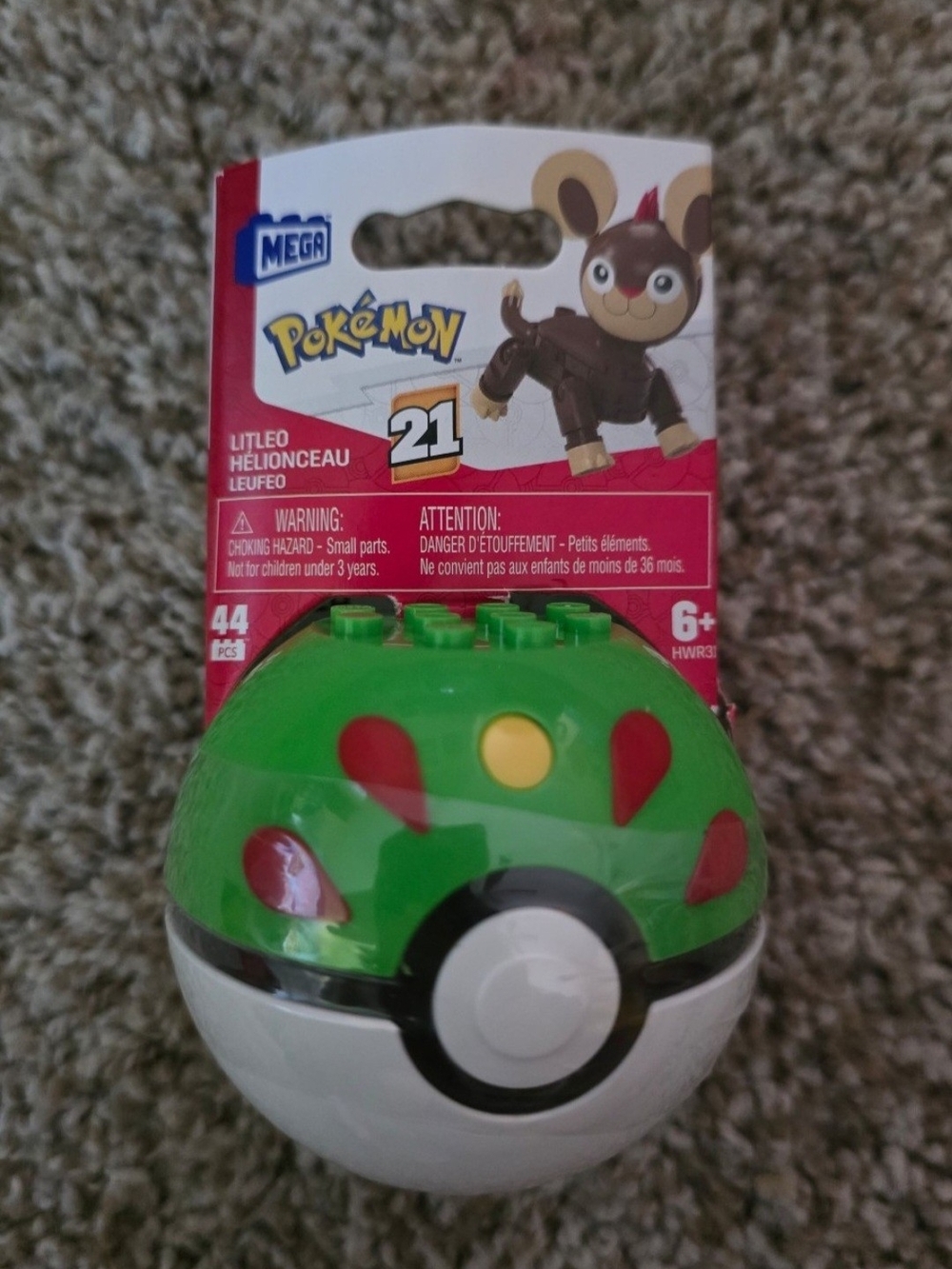 MEGA Pokémon LITLEO Poké Ball Kids Toy - Green & White
